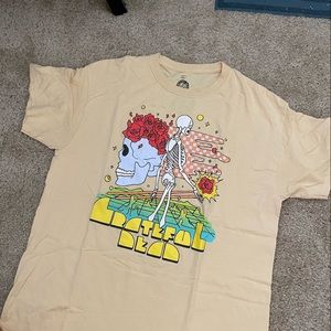 Mens Grateful Dead shirt. Like new